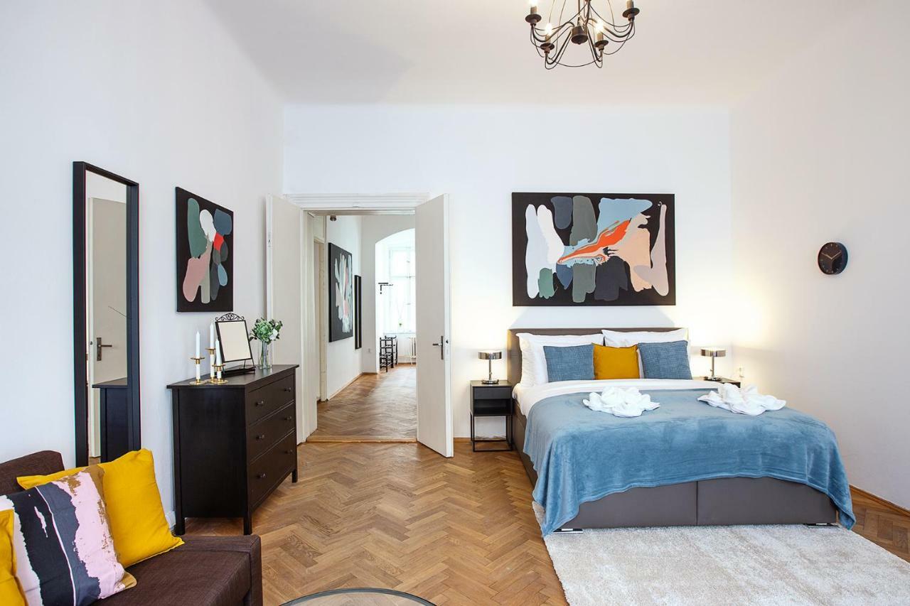 5Br 2Bath Family Apt 5Mins To Wenceslas Square Прага Екстер'єр фото