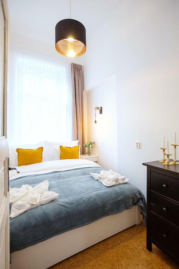 5Br 2Bath Family Apt 5Mins To Wenceslas Square Прага Екстер'єр фото